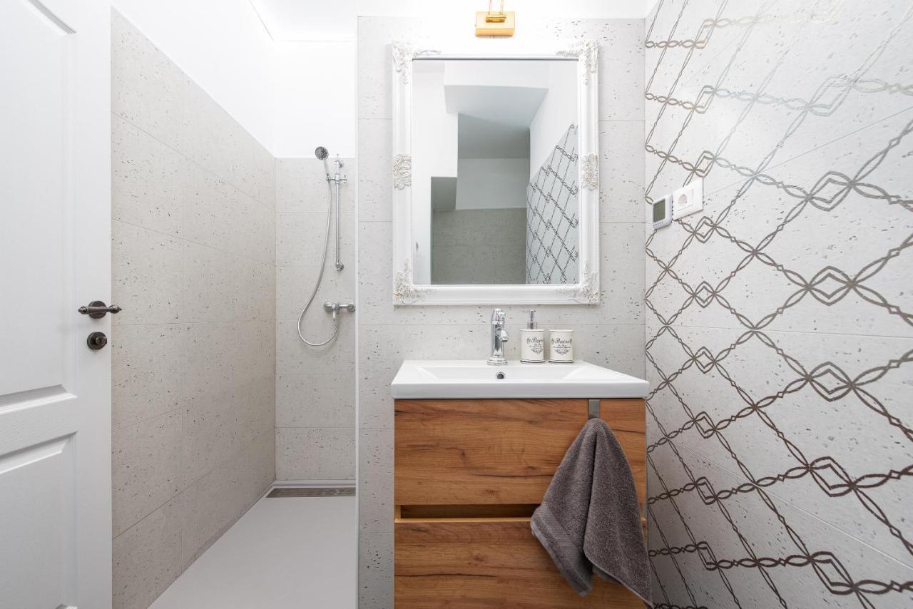 Angulus Appartement Zadar Buitenkant foto